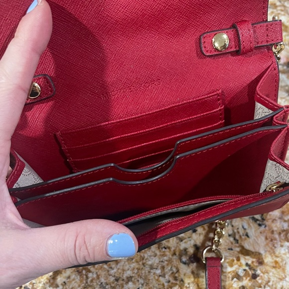 Michael Kors cross body bag - Picture 3 of 4